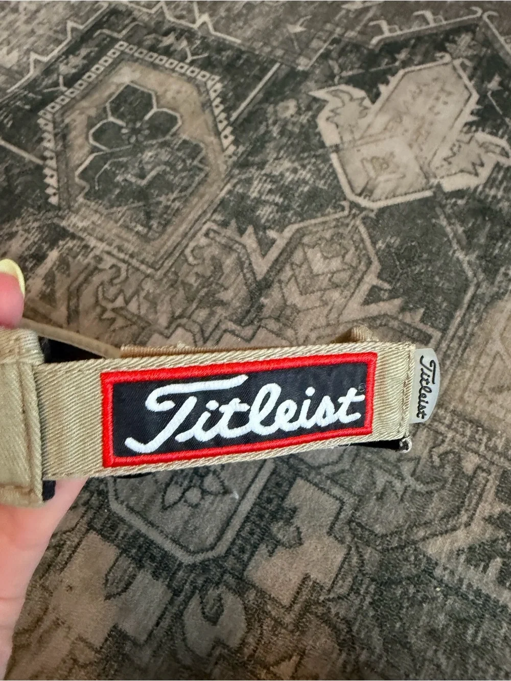 Titleist unisex sun visor tan golf Pro V 1 Velcro adjustable